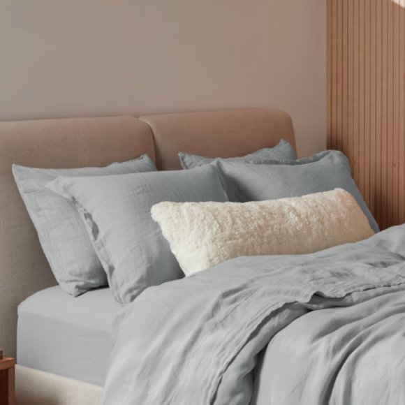 Parachute Other - NWT Parachute Home Shearling Pillow Cover 14x36